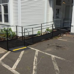 wheelchair_ramp_white_building